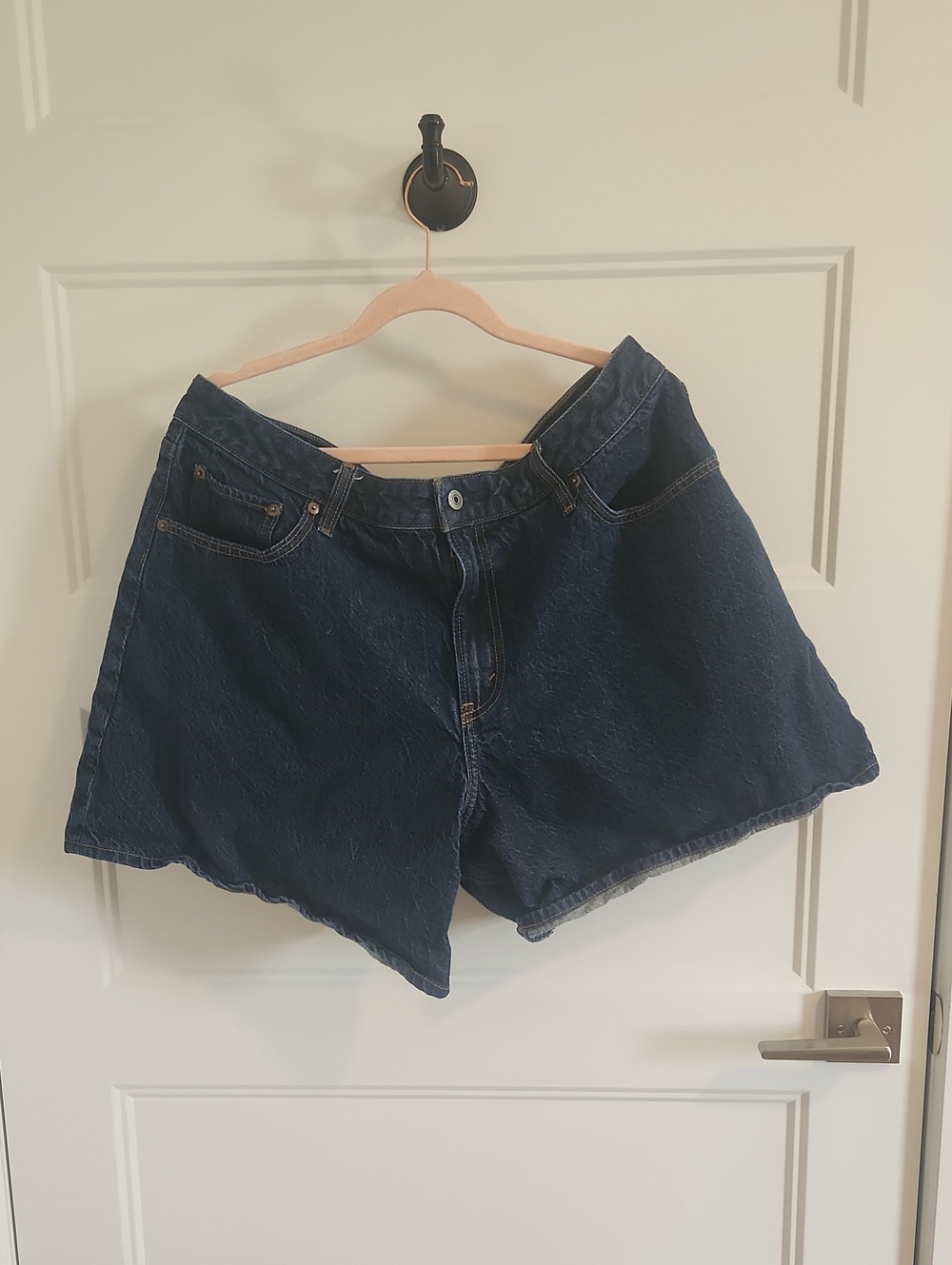 Abercrombie And Fitch Short